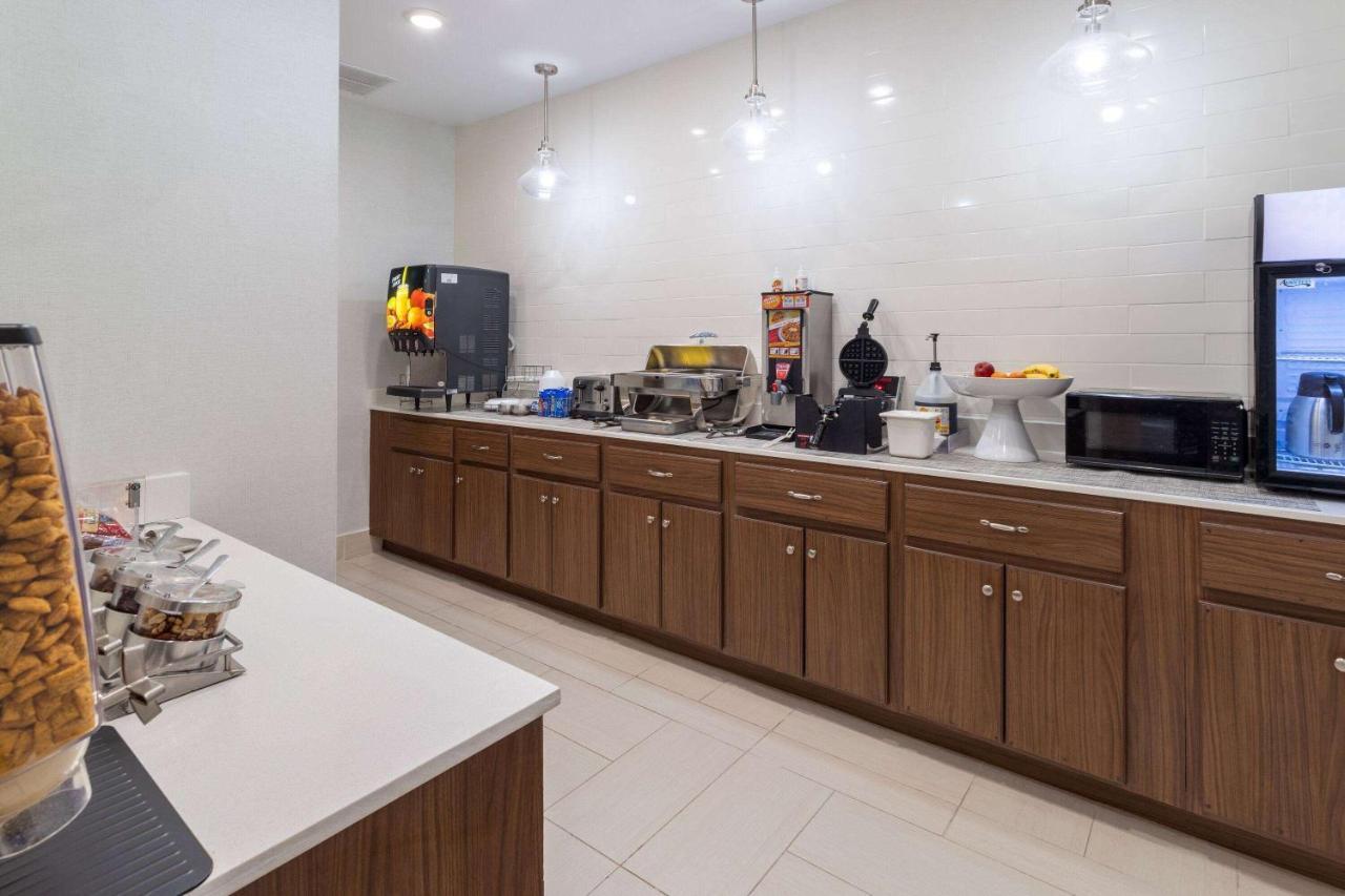 La Quinta Inn & Suites By Wyndham Augusta Fort Eisenhower מראה חיצוני תמונה