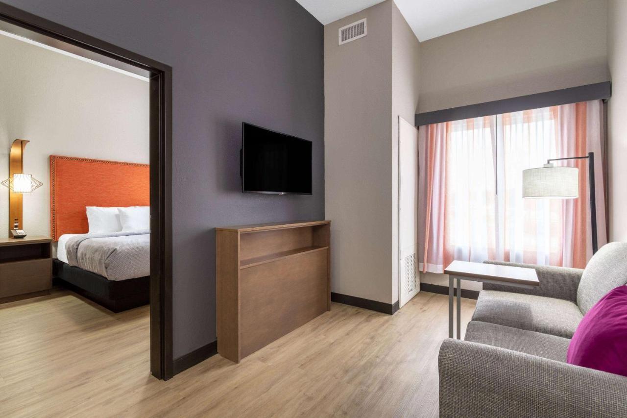 La Quinta Inn & Suites By Wyndham Augusta Fort Eisenhower מראה חיצוני תמונה